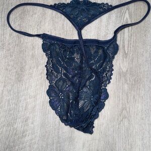 Vintage Victoria’s Secret Lace size Medium.  Iridescent blue.
